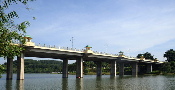 Seri Bakti Bridge, Putrajaya